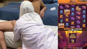 amateur BOKEP VIRAL! BIDAN PUASIN PASIEN DI HOTEL – Porn Mood