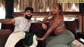 Massive Milf Carla – american hot mom – PornMood