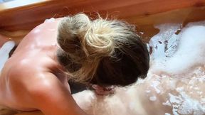 I almost drowned when he fucked me in the bathtub 408 Views – Pornmood