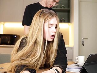 Large Tit Secretary Failed at Her Job… – Pornmood