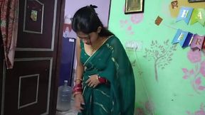 भारतीय असंतुष्ट विवाहित सौतेली बहन सौतेले भाई के साथ जोरदार सेक्स कर रही है, हिंदी ऑडियो – Pornmood