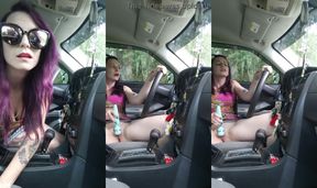 MILF In Midlife Crisis – american hot mom – PornMood