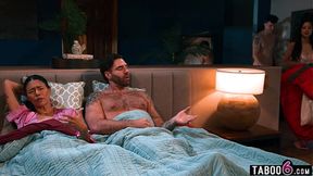 Dana Vespoli girlfriend share a room during house renovation – desi school girl porn video – PornMood