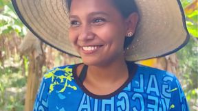 Maflomar – PERVERT ON A MOTORCYCLE TAKES ADVANTAGE OF A PEASANT WOMAN′S INNOCENCE ON THE ROAD AND ENDS UP WITH HIS DIRTY SWEATY COCK IN HER MOUTH UNTIL HE EJACULATES – wonder woman porn comic – PornMood