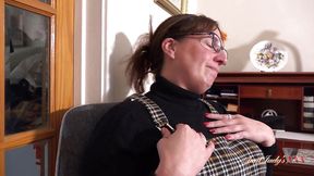 Busty Milf – milf Judy’s XXX – Your 48yo Busty Redhead MILF Boss Ruby Catrall Sucks Your Cock at the Office – Amateur-Milf – PornMood