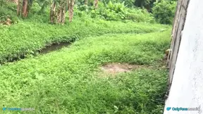 – He fucks my peasant neighbor who is planting flowers – big fuck porn – PornMood