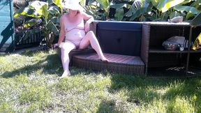 – Garden whirlpool (Again at the hedge —  you little neighbor?) – little singham porn – PornMood