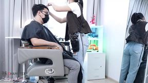 – Big Ass  Barber Girl seduces her customer – teen girl porn tube – PornMood