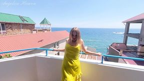 Maxim White – Fucked by a tutor on the balcony when milf wasn′t around – milf and teen porn – PornMood