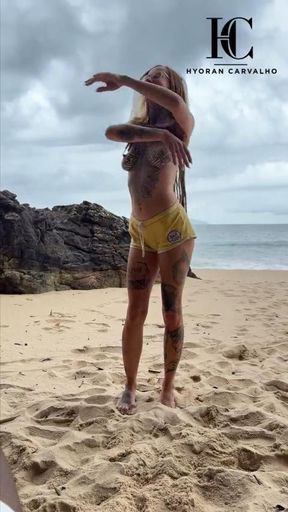 Hyoran Carvalho – Naughty newcomer `Luna Vitali` had sex with BBC on a deserted beach – wife sharing with friend porn – PornMood