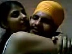 Desi- punjabi couple making love – desi indian porn sites – PornMood